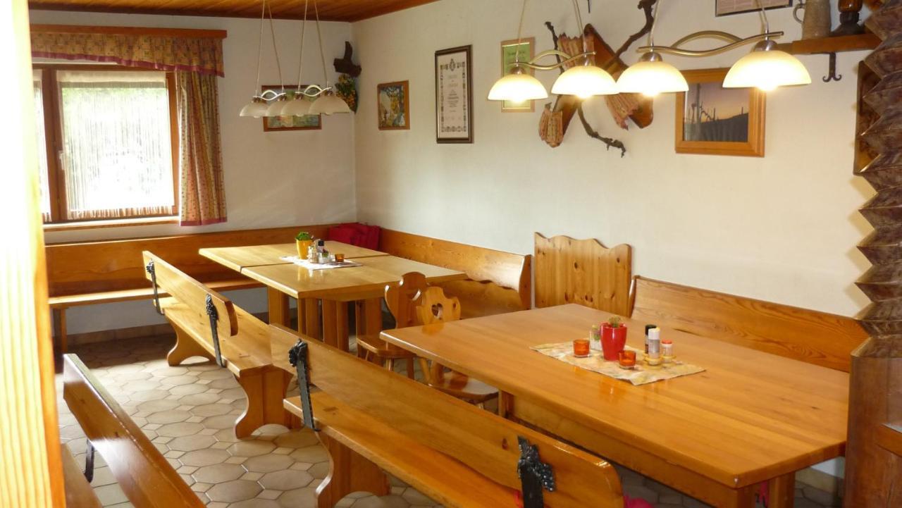 AlbrechtshoheGastehaus Raabアパートメント エクステリア 写真