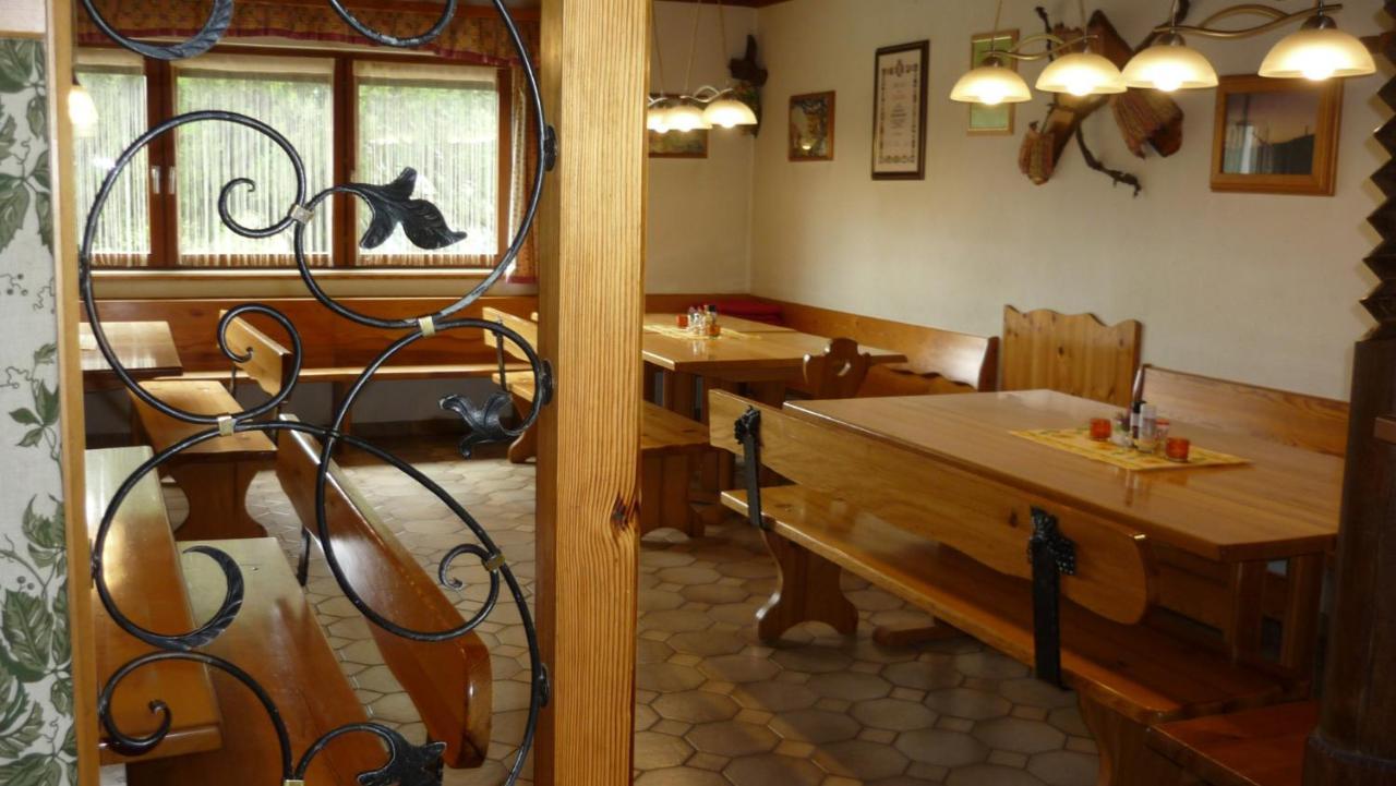 AlbrechtshoheGastehaus Raabアパートメント エクステリア 写真